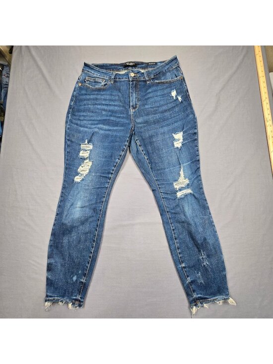Judy Blue Denim - Judy Blue Womens 14W Relaxed Fit Distressed Denim Jeans Blue Raw Hem